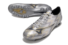 Carregar imagem no visualizador da galeria, Mizuno Alpha Made in Japan - Prata
