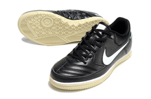 Carregar imagem no visualizador da galeria, Nike Gato Futsal - Preto
