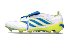 Carregar imagem no visualizador da galeria, Adidas Predator 26 Elite Tongue FG
