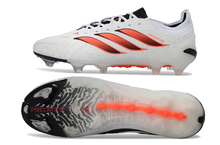 Carregar imagem no visualizador da galeria, Adidas Predator 26 Elite FG
