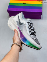 Carregar imagem no visualizador da galeria, Tênis Nike ZoomX VaporFly - CLIQUE PARA VER MAIS CORES
