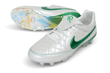 Carregar imagem no visualizador da galeria, Nike Tiempo Legend R10 Touch Of Gold
