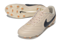 Carregar imagem no visualizador da galeria, Nike Tiempo Ligera Pro FG - Bege
