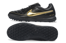 Carregar imagem no visualizador da galeria, Nike Tiempo Legend SE Society - Ronaldinho
