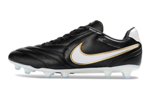 Carregar imagem no visualizador da galeria, Nike Tiempo Ligera Pro FG - Preto
