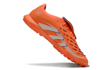 Carregar imagem no visualizador da galeria, Adidas Predator Elite Tongue Society - Laranja
