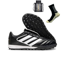 Carregar imagem no visualizador da galeria, Adidas Copa Gloro II Society - Preto
