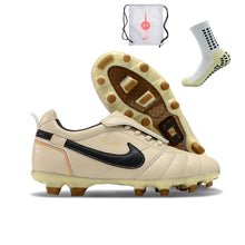 Carregar imagem no visualizador da galeria, Nike Tiempo Legend R10 Elite FG - Creme
