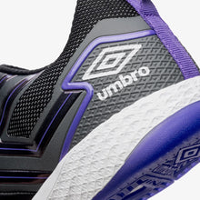 Carregar imagem no visualizador da galeria, Chuteira Futsal Umbro Pro 5 Bump BR Futsal
