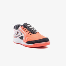 Carregar imagem no visualizador da galeria, Chuteira Futsal Umbro Pro 5 Bump Coral
