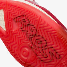 Carregar imagem no visualizador da galeria, Chuteira Futsal Umbro Pro 5 Bump
