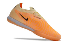 Carregar imagem no visualizador da galeria, Nike Phantom GX Elite Futsal - Blaze
