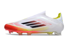 Carregar imagem no visualizador da galeria, Adidas F50 Elite Laceless FG - Pure Victory
