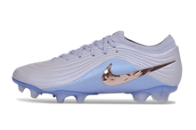 Carregar imagem no visualizador da galeria, Nike Tiempo Maestro Elite FG - Showtime

