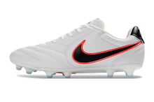 Carregar imagem no visualizador da galeria, Nike Tiempo Ligera Pro FG - Branco
