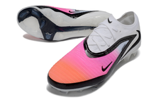 Carregar imagem no visualizador da galeria, Nike Phantom 6 Elite FG - Rosa Branco
