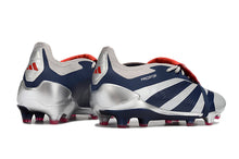 Carregar imagem no visualizador da galeria, Adidas Predator Elite Tongue FG - Prata
