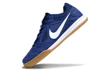 Carregar imagem no visualizador da galeria, Nike SB Gato Futsal - Azul
