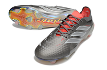 Carregar imagem no visualizador da galeria, Adidas Predator 26 Elite FG - Cinza
