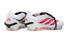 Carregar imagem no visualizador da galeria, Adidas Predator 26 Elite Tongue FG -  Branco Preto

