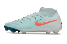 Carregar imagem no visualizador da galeria, Nike Phantom Luna Elite II FG - Mad Energy
