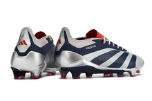 Carregar imagem no visualizador da galeria, Adidas Predator Elite FG - Prata
