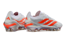 Carregar imagem no visualizador da galeria, Adidas Predator 26 Elite FG - Branco
