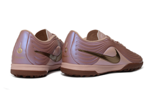 Carregar imagem no visualizador da galeria, Nike Tiempo Legend Maestro PRO Society
