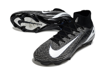 Carregar imagem no visualizador da galeria, Nike Air Zoom Superfly 10 Elite FG - Preto Branco
