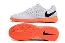 Carregar imagem no visualizador da galeria, Nike Feminina Lunar Gato II Futsal - Branco
