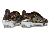 Carregar imagem no visualizador da galeria, Adidas Predator 26 Elite Tongue FG
