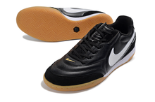 Carregar imagem no visualizador da galeria, Nike Tiempo Street Gato Futsal - Preto
