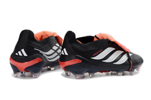 Carregar imagem no visualizador da galeria, Adidas Predator 26 Elite Tongue FG - Preto
