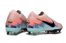 Carregar imagem no visualizador da galeria, Nike Air Zoom Mercurial Vapor 16 Elite SG TRAVA MISTA - United 02
