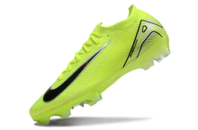 Carregar imagem no visualizador da galeria, Nike Air Zoom Mercurial Vapor 16 Elite FG - Mad Voltage Pack
