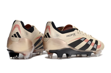 Carregar imagem no visualizador da galeria, Adidas Predator 25 Elite FG - Dourada
