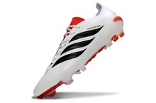 Carregar imagem no visualizador da galeria, Adidas Predator 26 Elite FG

