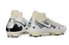 Carregar imagem no visualizador da galeria, Nike Air Zoom Superfly 10 Elite FG
