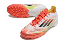 Carregar imagem no visualizador da galeria, Adidas F50 Elite Society TF - Branco Laranja

