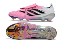 Carregar imagem no visualizador da galeria, Adidas Predator 26 Elite Tongue FG - Rosa
