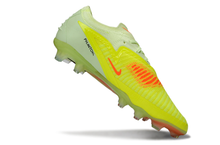 Carregar imagem no visualizador da galeria, Nike Phantom 6 Elite FG - Max Voltage
