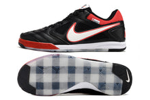 Carregar imagem no visualizador da galeria, Nike SB Gato Futsal - Preto Vermelho
