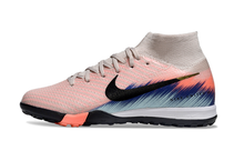 Carregar imagem no visualizador da galeria, Nike Air Zoom Superfly 10 Society Elite TF - Rosa
