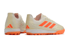 Carregar imagem no visualizador da galeria, Adidas Copa Pure .3 Society - Heatspawn
