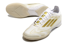 Carregar imagem no visualizador da galeria, Adidas F50 Elite Futsal IC
