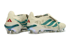 Carregar imagem no visualizador da galeria, Adidas Predator 26 Elite Tongue FG
