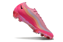 Carregar imagem no visualizador da galeria, Nike Air Zoom Mercurial Vapor 16 Elite FG - Rosa
