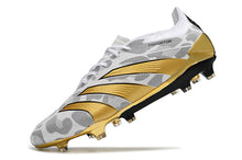 Carregar imagem no visualizador da galeria, Adidas Predator Elite FG - Ouro
