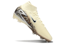 Carregar imagem no visualizador da galeria, Nike Feminina Air Zoom Superfly 9 FG Elite - Creme
