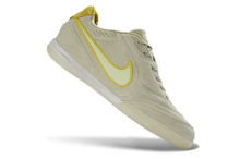 Carregar imagem no visualizador da galeria, Nike Tiempo Street Gato Futsal - Verde
